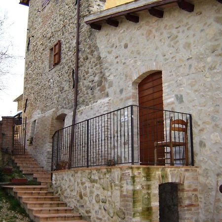 Casale Del Monsignore Spoleto Cameră foto