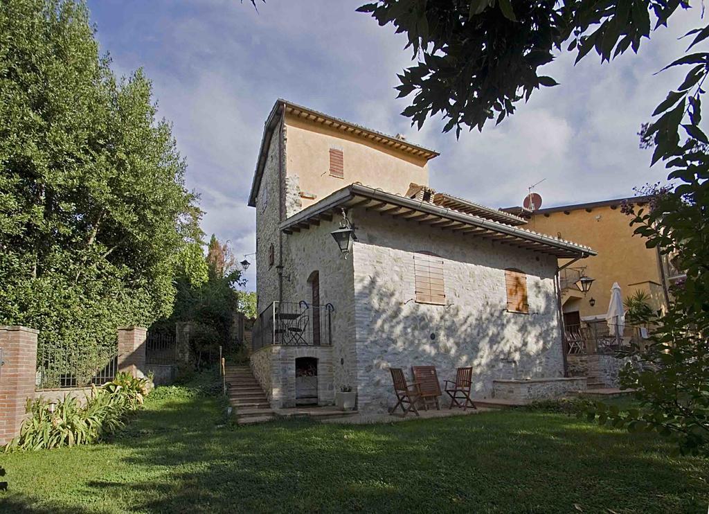 Casale Del Monsignore Spoleto Exterior foto